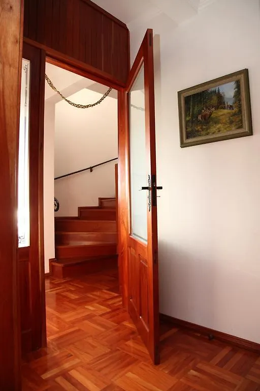 Hospedaria Gastehaus Enzian Treze Tílias 招待所
