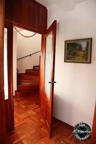 Hospedaria Gastehaus Enzian Treze Tílias