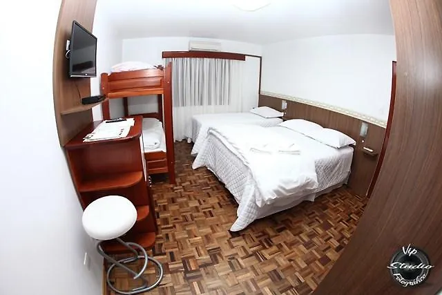 Hospedaria Gastehaus Enzian Treze Tílias 招待所