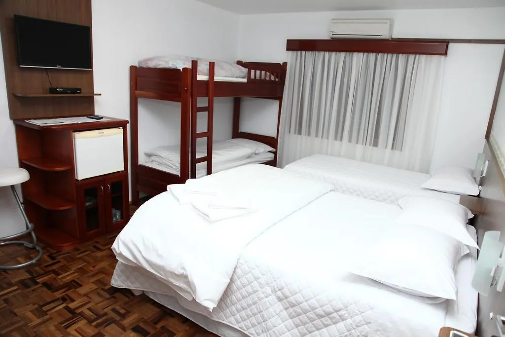招待所 Hospedaria Gastehaus Enzian Treze Tílias